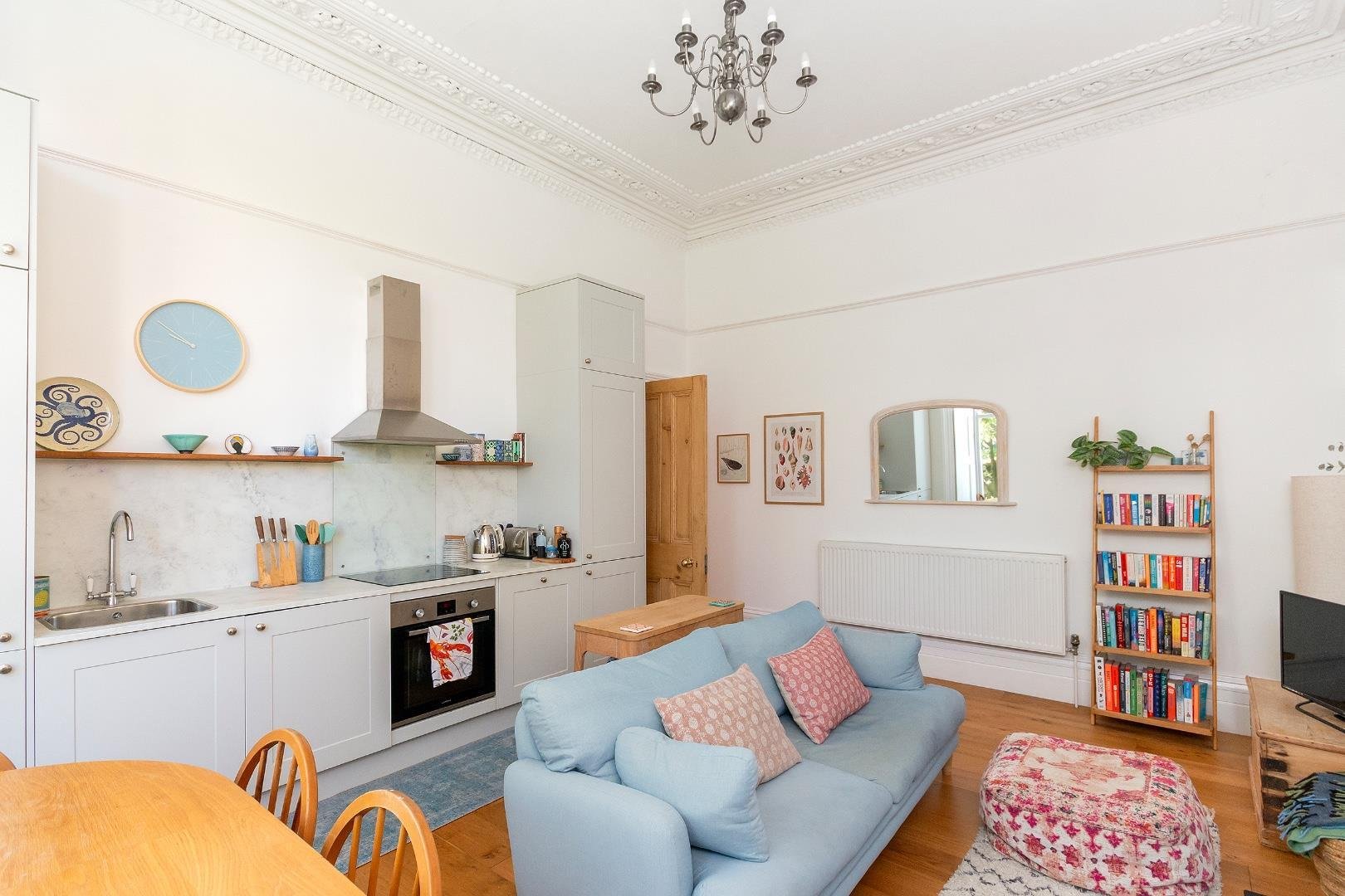 Pembroke road clifton 34572909 f12 p1 r8 cn reception c