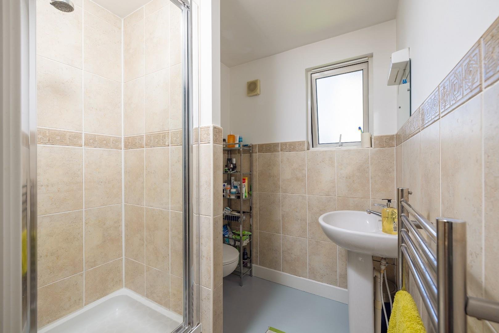 Picton lane montpelier 34039093 13charl n