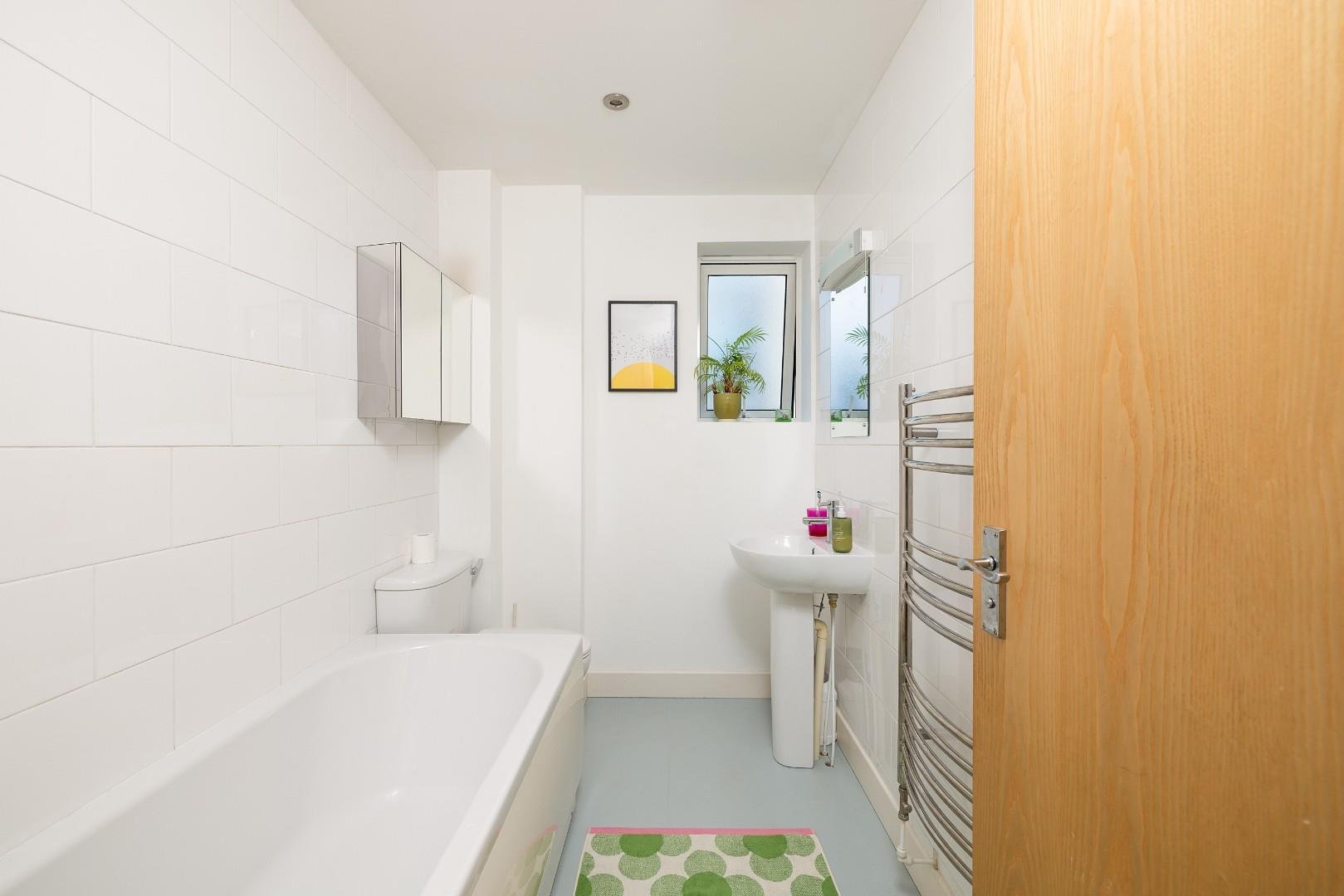 Picton lane montpelier 34039093 23charl n