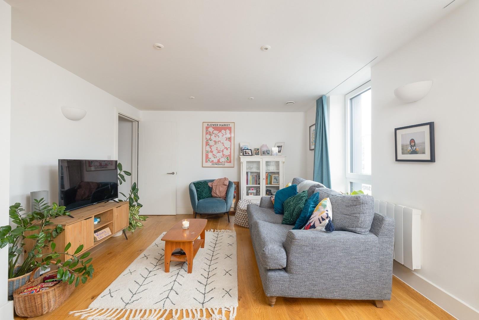 Picture house court bedminster 33704882 cd7 a0007