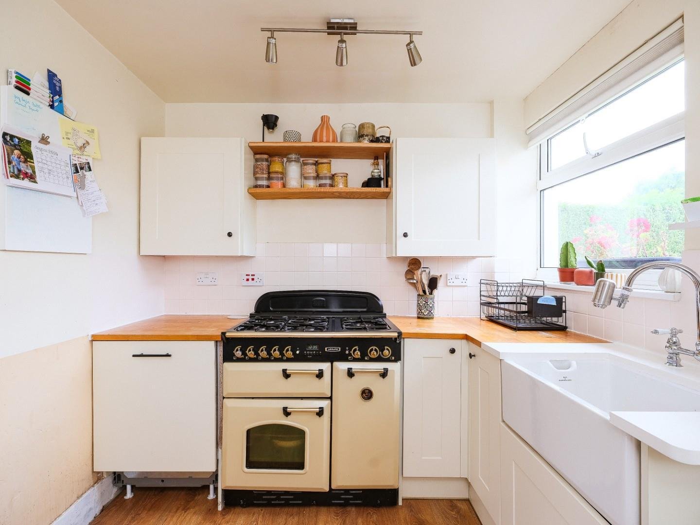 Queensdale crescent knowle park 34905647 tnecser celadsneeu q33 20260827 045