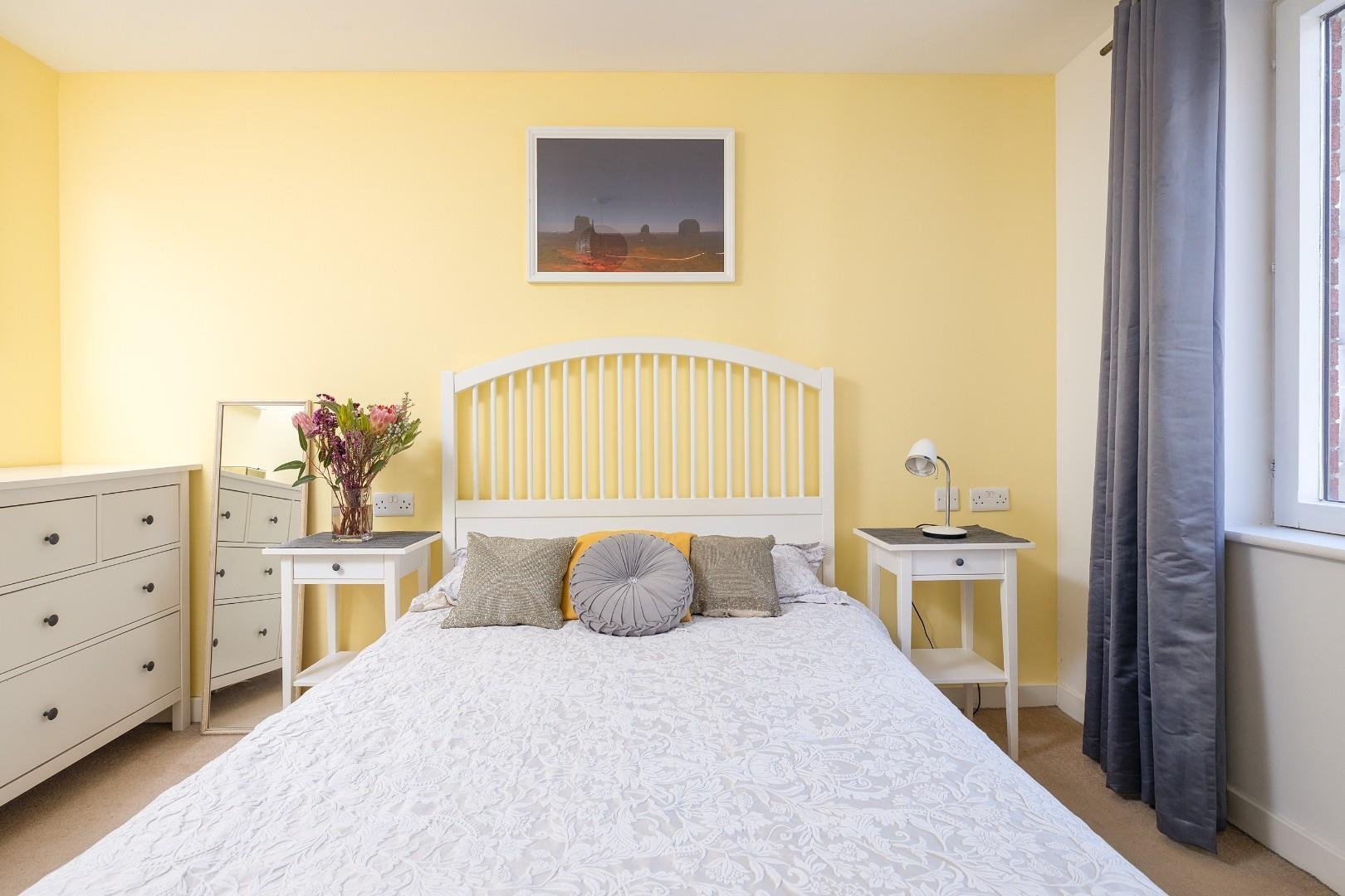 Ratcliffe court old market 33894015 00003 cd7 a9513