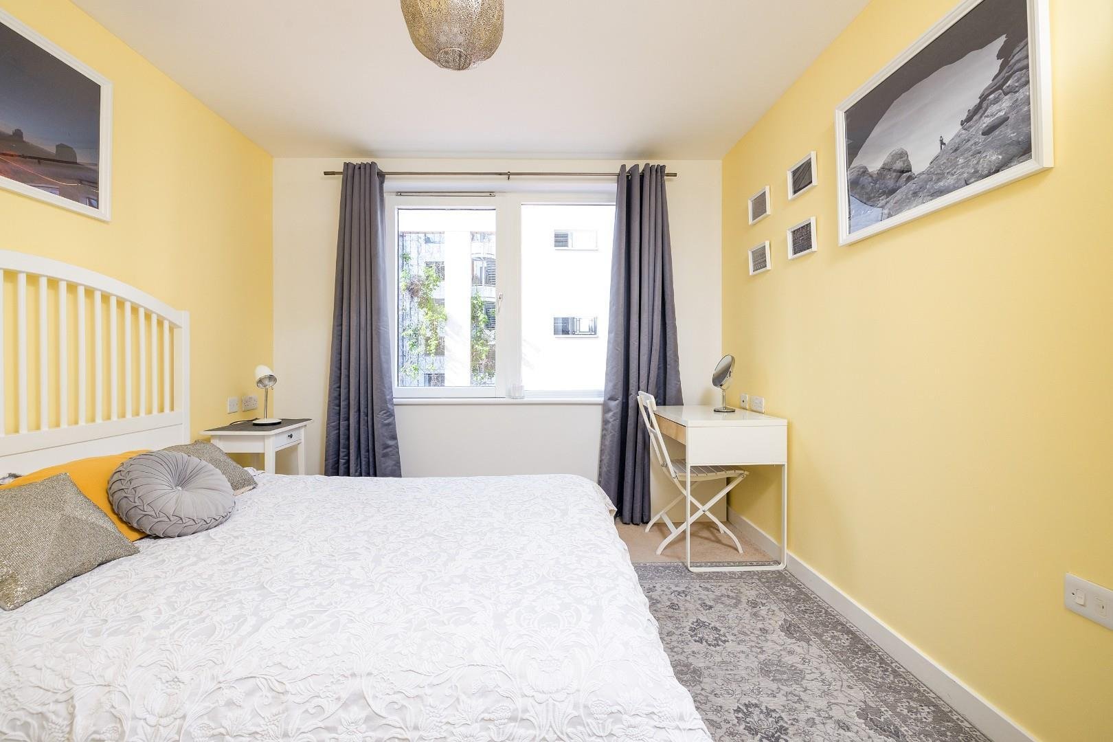 Ratcliffe court old market 33894015 00004 cd7 a9514