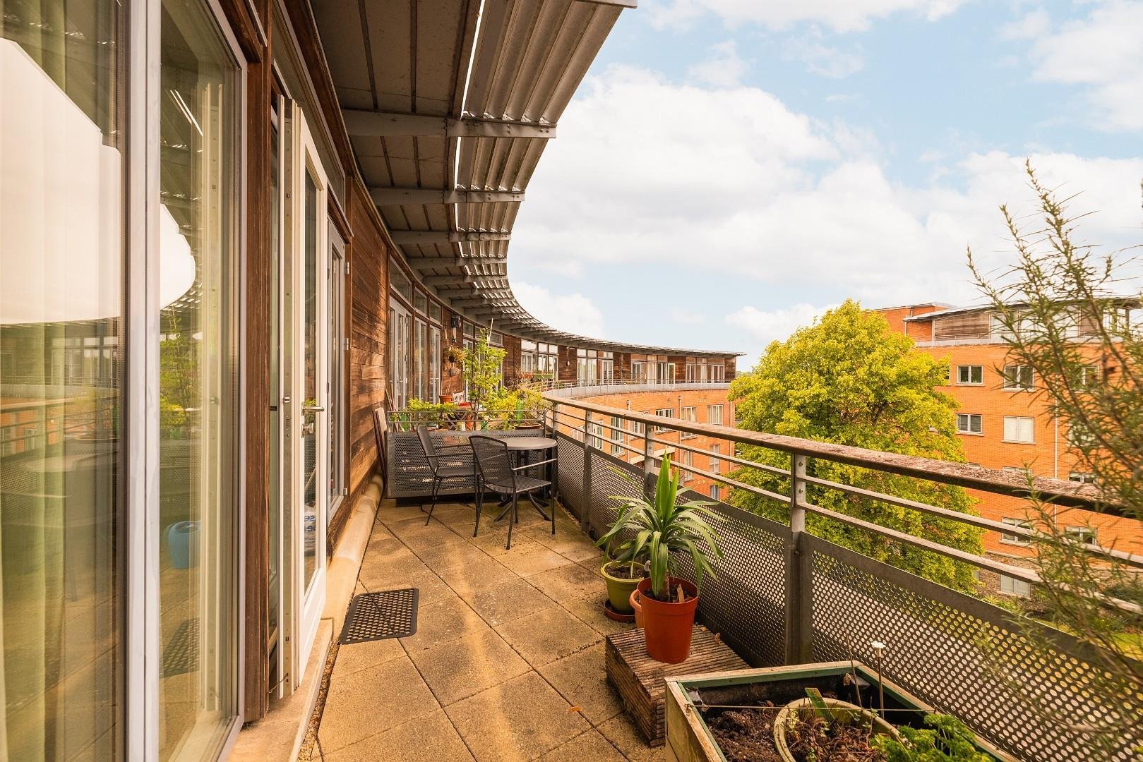 Redland court road redland 34641391 014 a4413