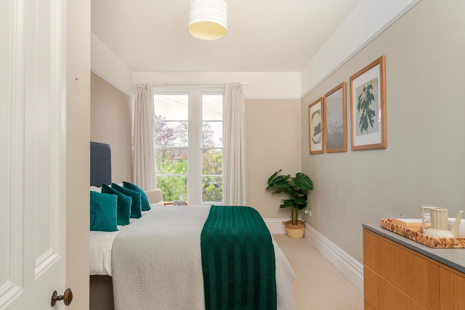 Redland road redland 33838127 h1 f2 f0 rrrd bedroom c