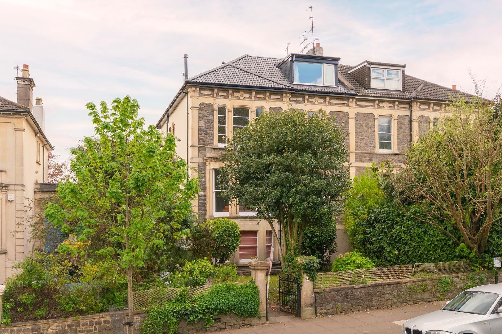 Redland road redland 33838127 h1 f2 f0 rrrd external b