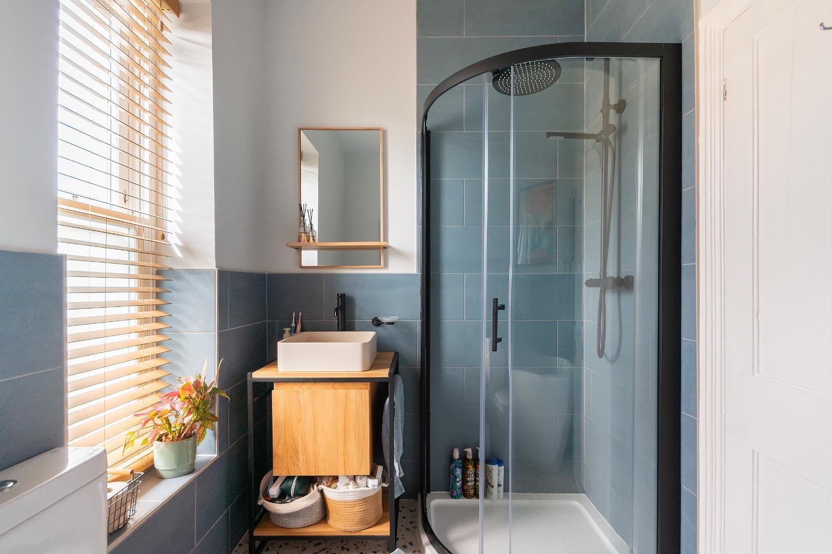 Selworthy road knowle 34615601 2 s3 rke bathroom b