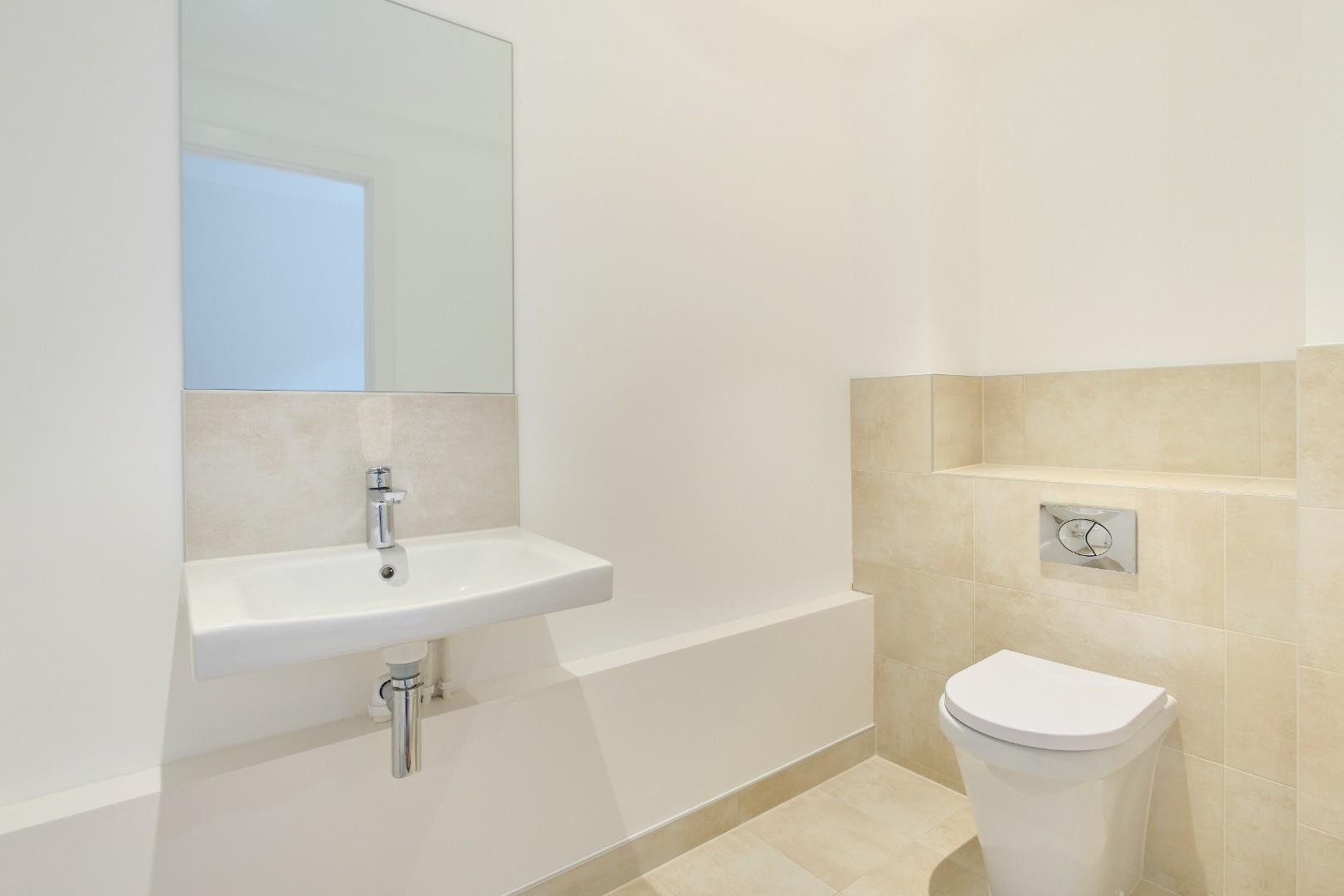 Shaw road greenbank 34210437 bs56 fj 0005