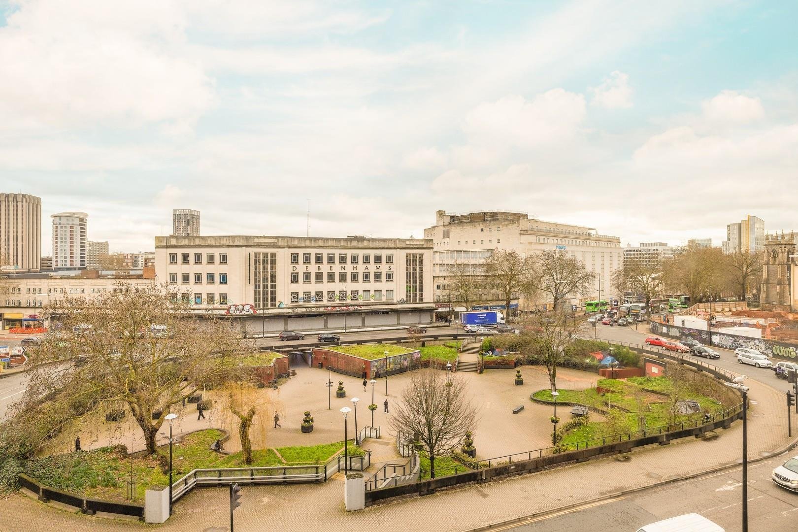 St james barton city centre 34507150 char0902 hdr