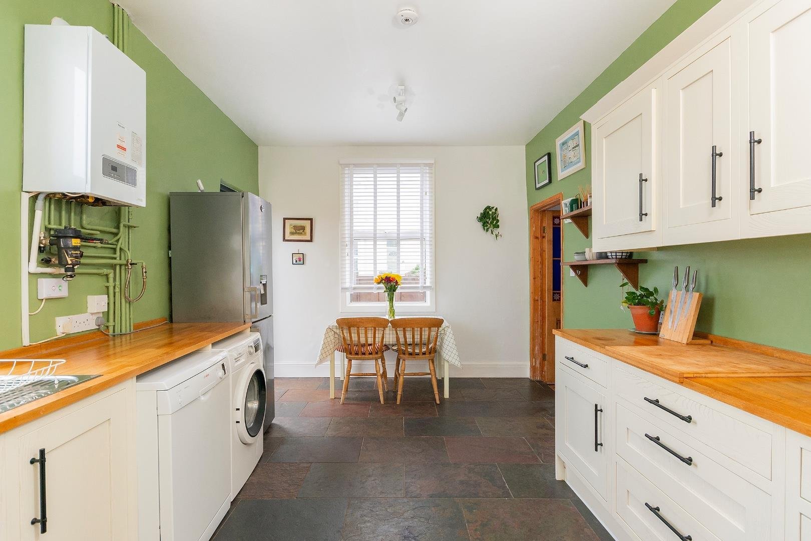Stanley hill totterdown 33508479 6 s2 htn kitchen e