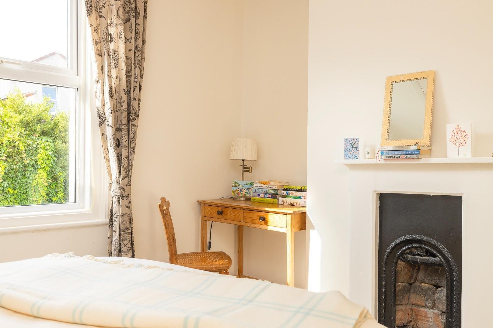 Sydenham road knowle 32562745 cd7 a4063