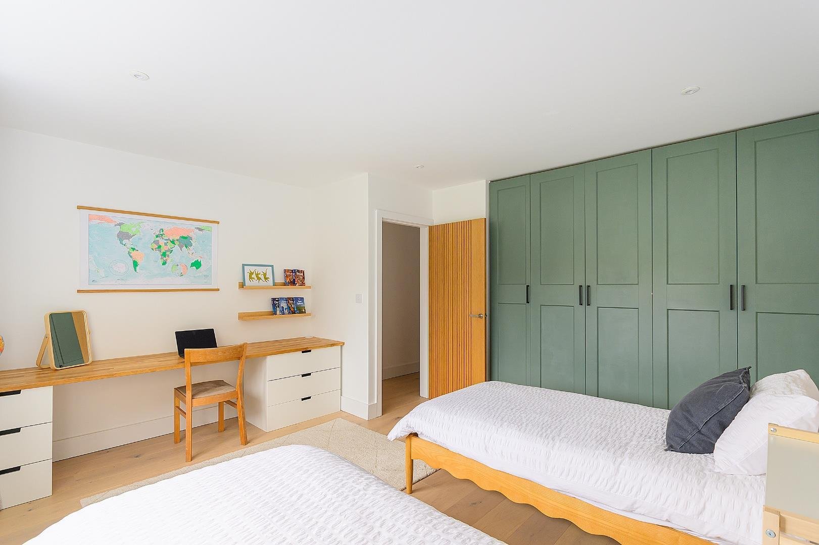 The avenue clevedon 34009680 4 t7 acn bedroom e
