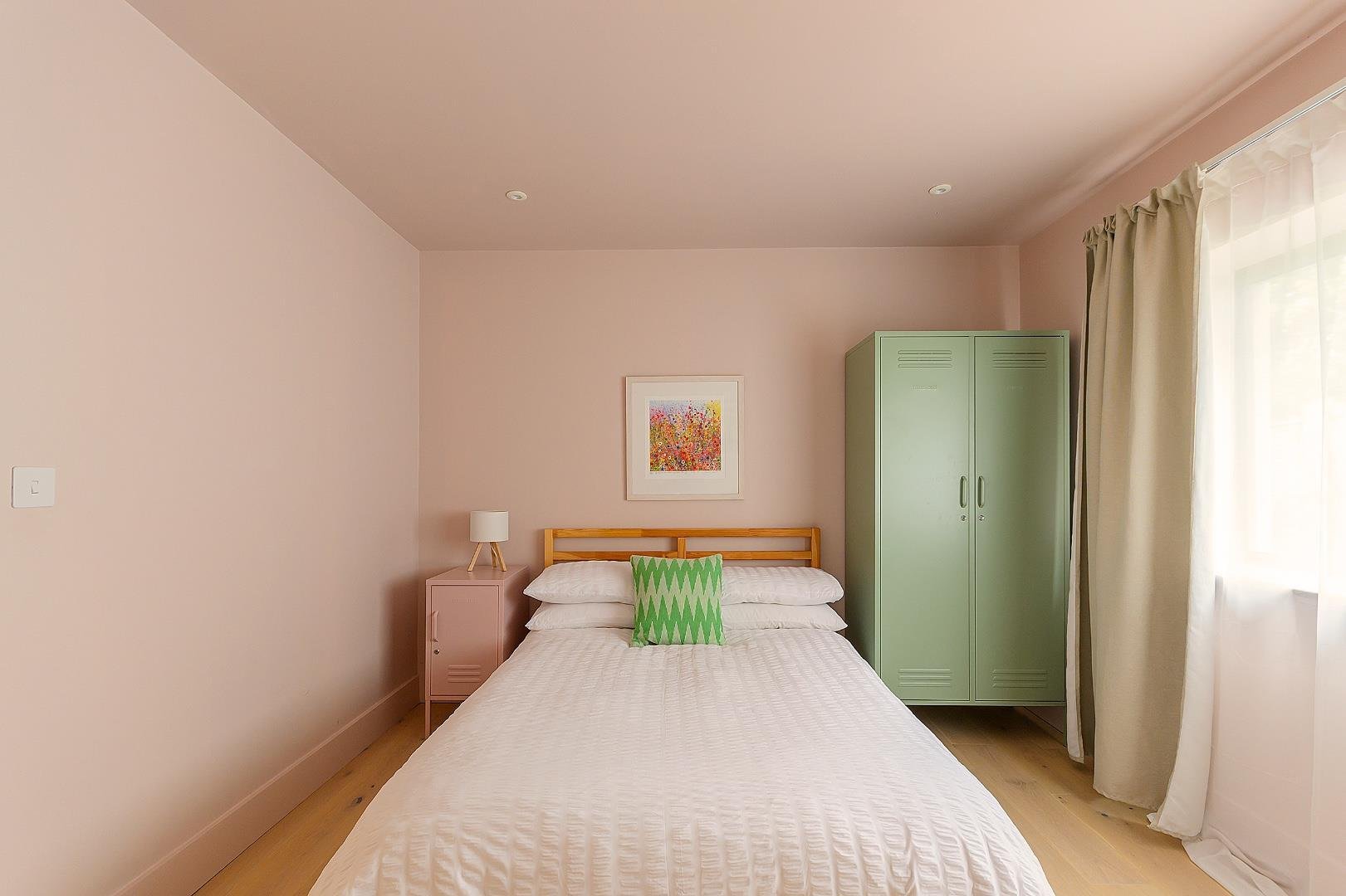 The avenue clevedon 34009680 4 t7 acn bedroom h
