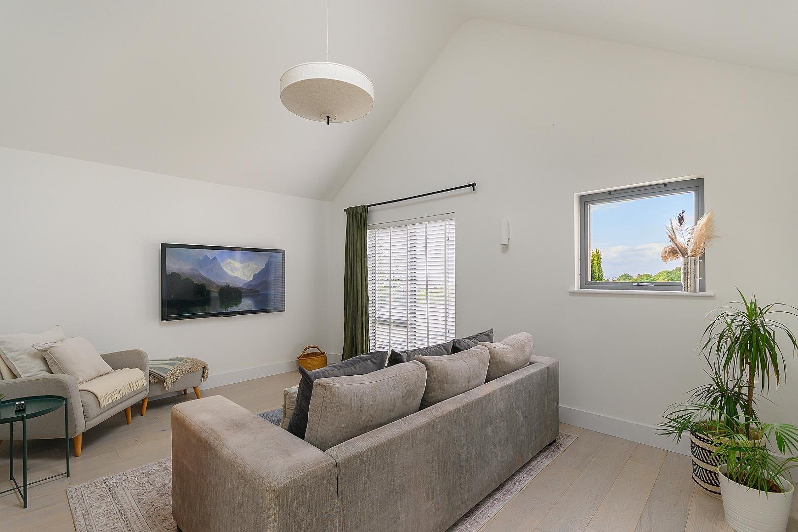 The avenue clevedon 34009680 4 t7 acn snug b