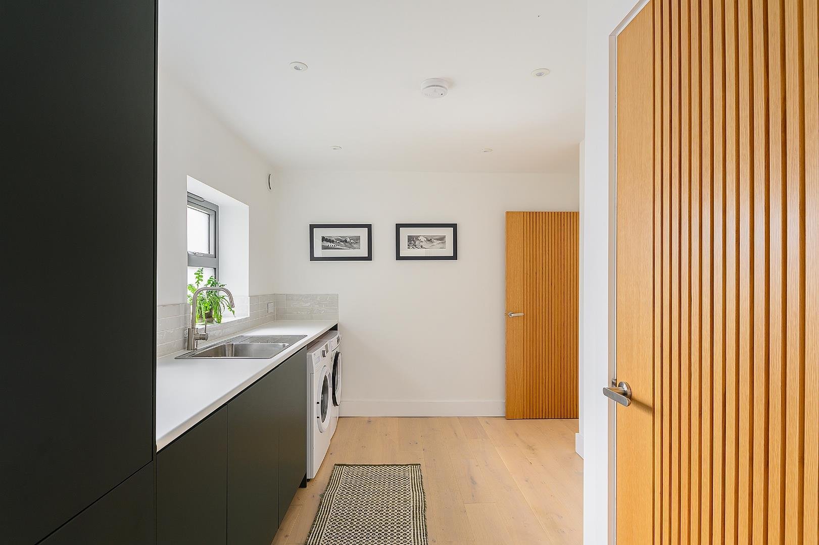 The avenue clevedon 34009680 4 t7 acn utility a
