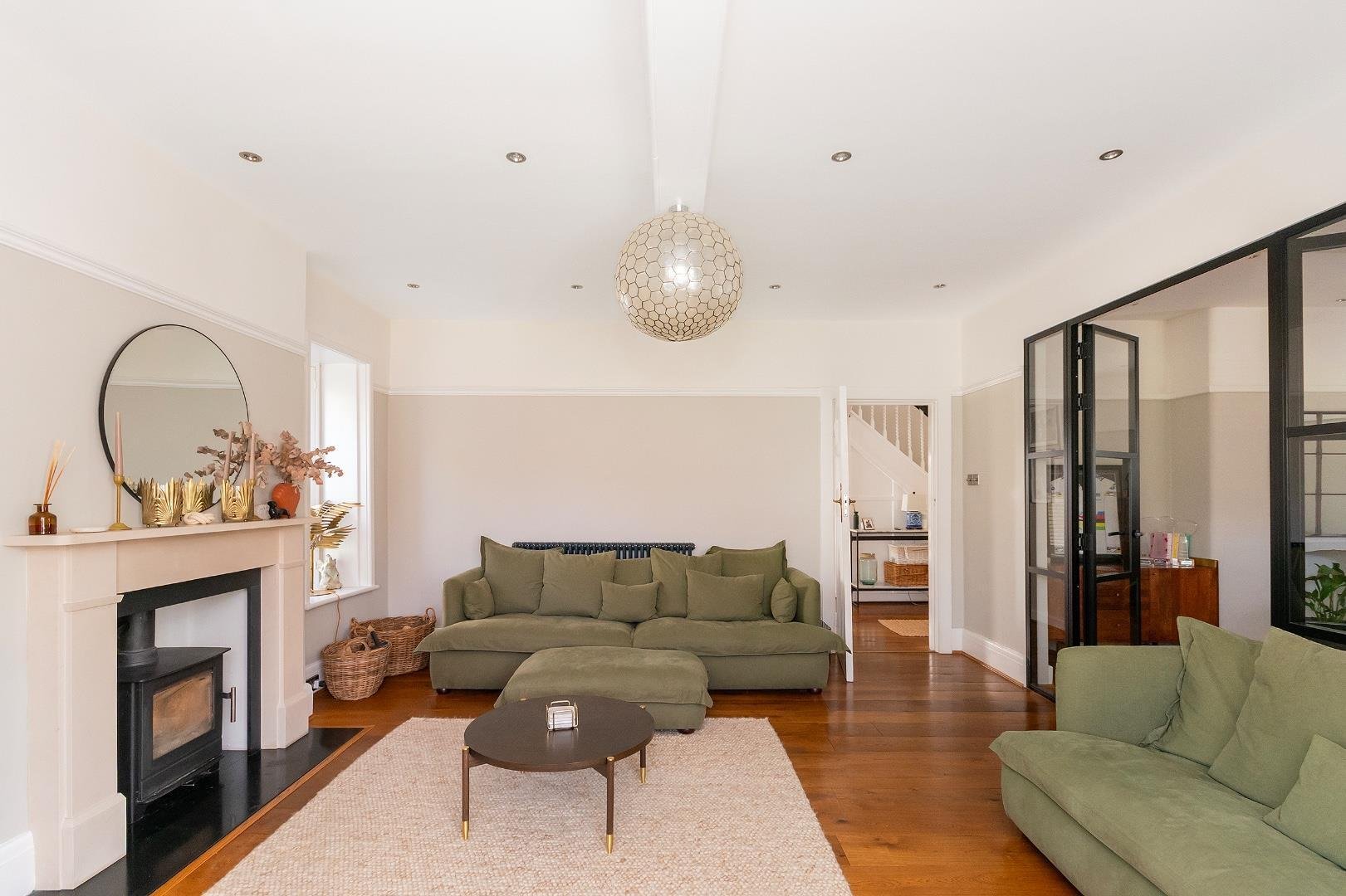 The avenue clevedon 34675052 1 t8 acn living room d
