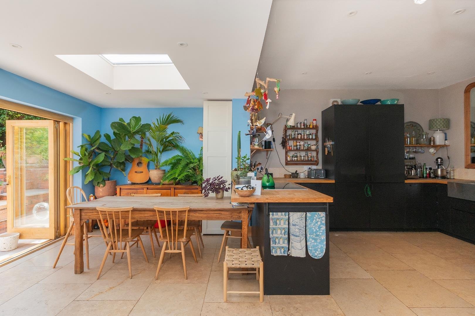 Thingwall park fishponds 34856663 4 t2 pfs kitchen diner i