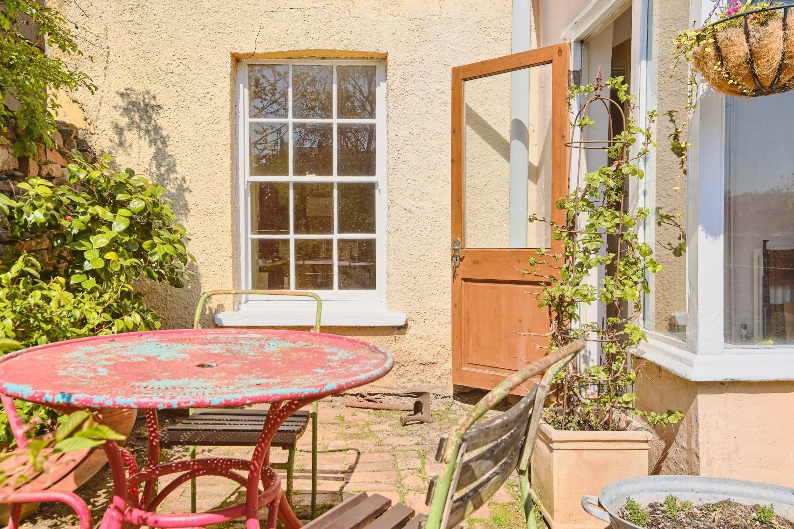 Upper cheltenham place montpelier 33932600 jaj bs65 hr 0002