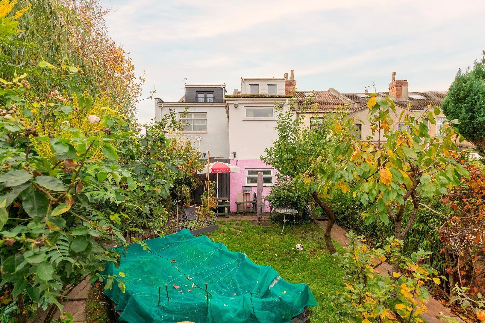 Vauxhall terrace southville 34283582 0 w1 sse external d