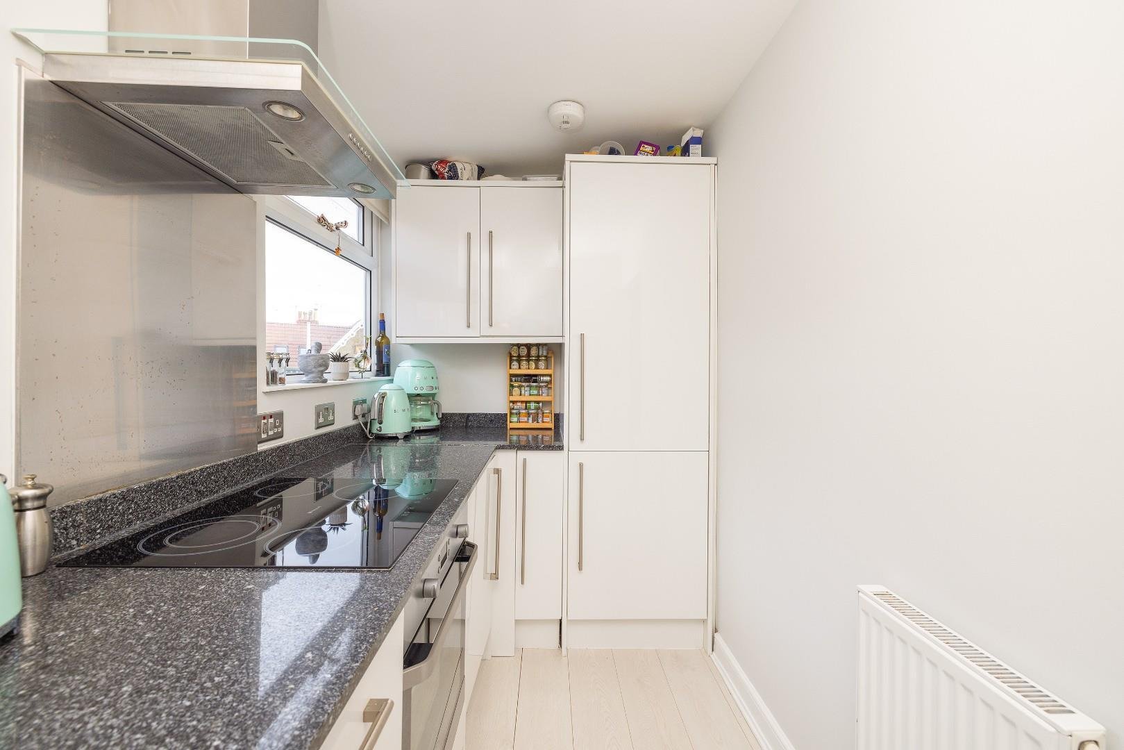Warwick road redland 34365998 char0613