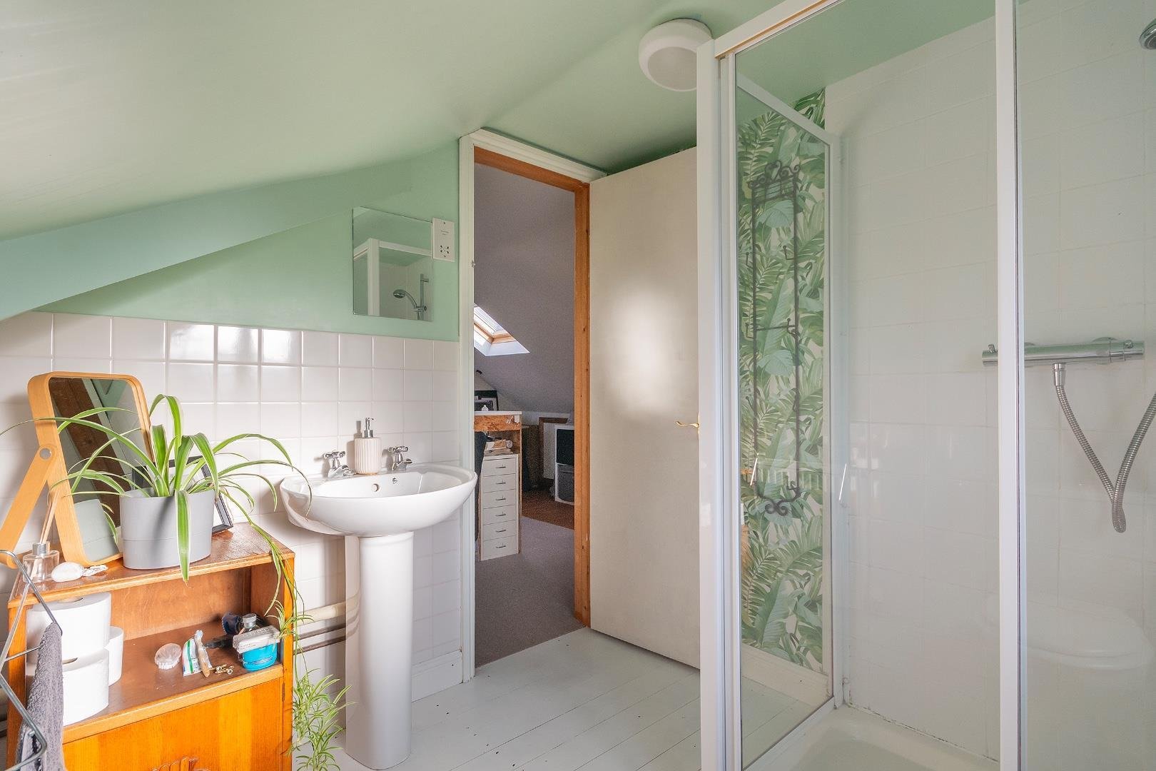 Wellington walk henleaze 33665073 2 w4 whe ensuite a