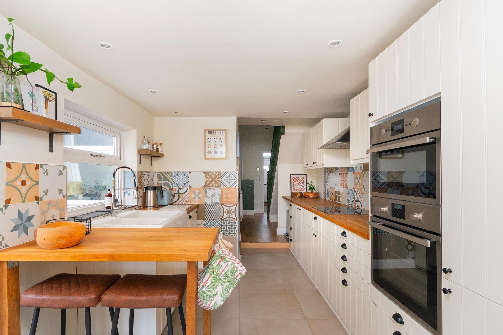 William street totterdown 34244196 7 w0 stn kitchen c